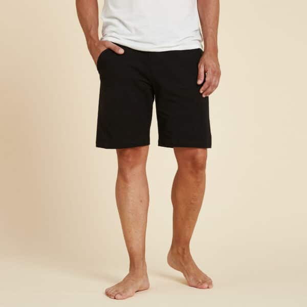 SHORTS SANFTES YOGA HERREN ECODESIGN SCHWARZ